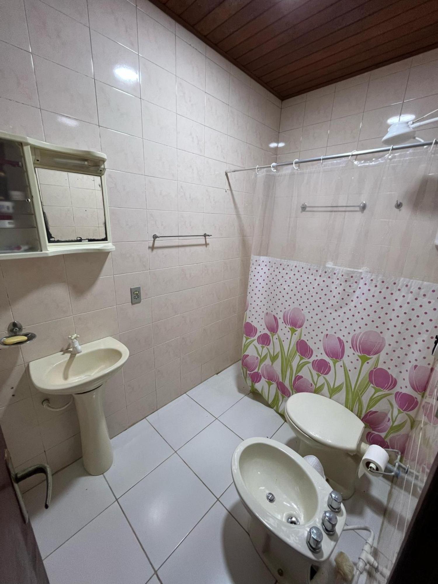 Casa A 250m Da Toninhas * Ubatuba
